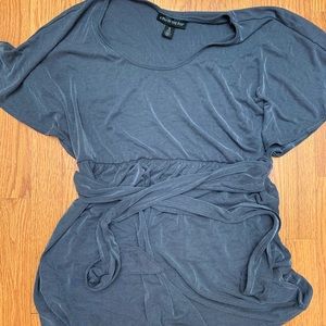 A Pea in the Pod Maternity shirt size XS
